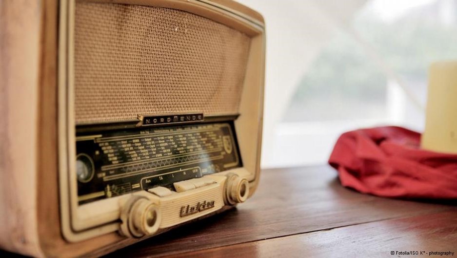 contact example photo_two