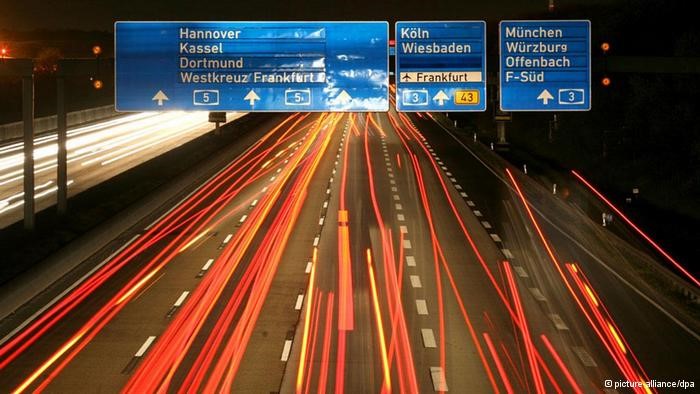 contact example photo_four